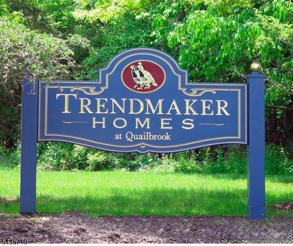 12 Norwich Pl 12, Franklin Twp., NJ 08873