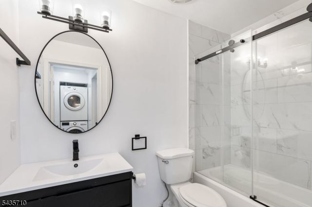 12 Norwich Pl 12, Franklin Twp., NJ 08873