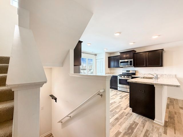 2385 Upland Road, Pingree Grove, IL 60140