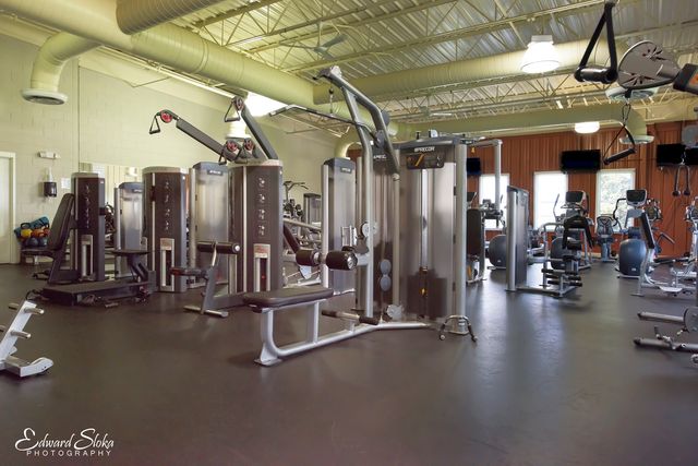 2385 Upland Road, Pingree Grove, IL 60140