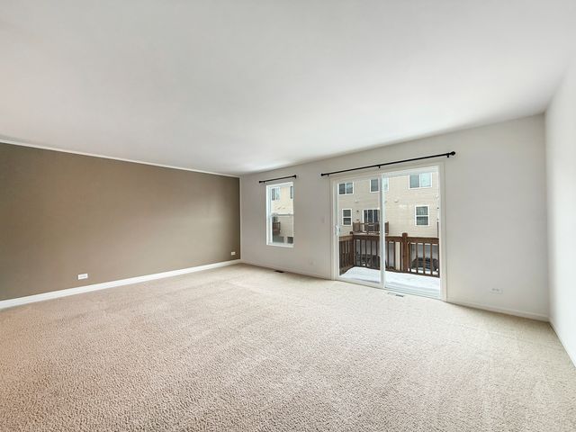 2385 Upland Road, Pingree Grove, IL 60140