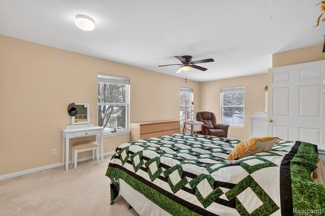 613 Curzon Court 203, Howell, MI 48843