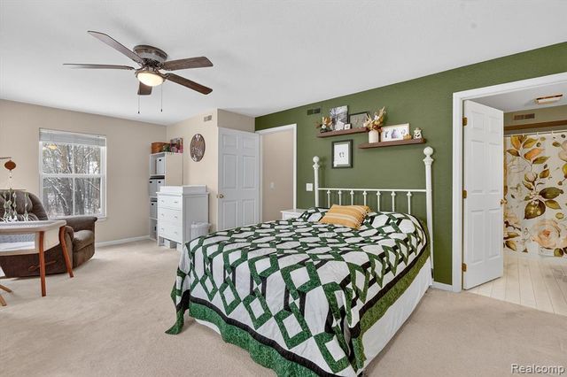 613 Curzon Court 203, Howell, MI 48843