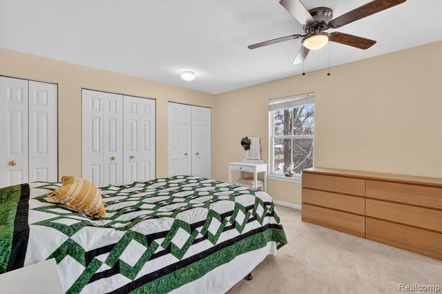 613 Curzon Court 203, Howell, MI 48843