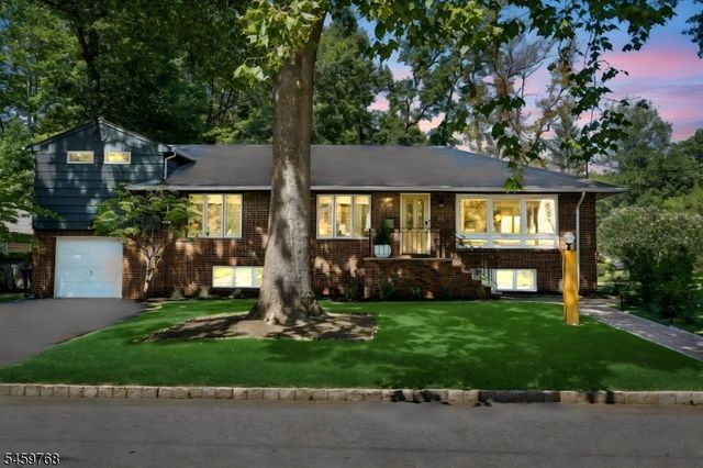 50 Sherman Ave, Cedar Grove Twp., NJ 07009