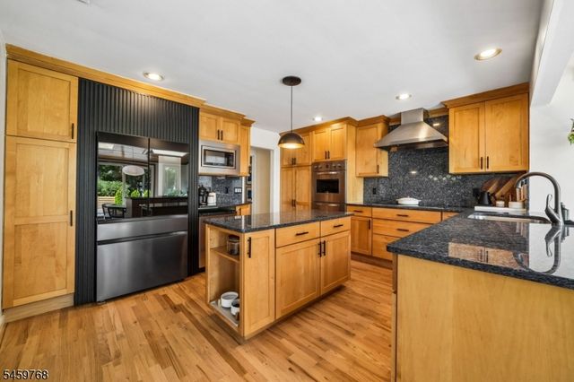 50 Sherman Ave, Cedar Grove Twp., NJ 07009