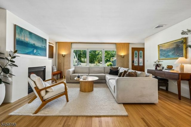 50 Sherman Ave, Cedar Grove Twp., NJ 07009
