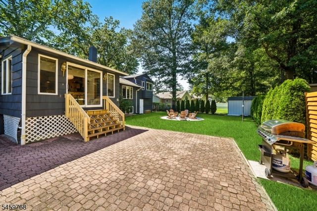 50 Sherman Ave, Cedar Grove Twp., NJ 07009