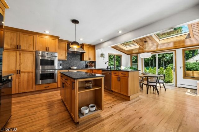 50 Sherman Ave, Cedar Grove Twp., NJ 07009