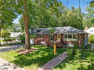 50 Sherman Ave, Cedar Grove Twp., NJ 07009
