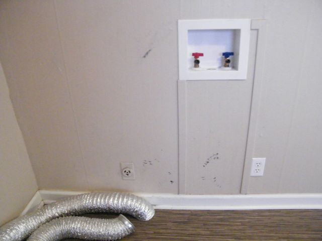 495 Froedge Dr, Lafayette, TN 37083