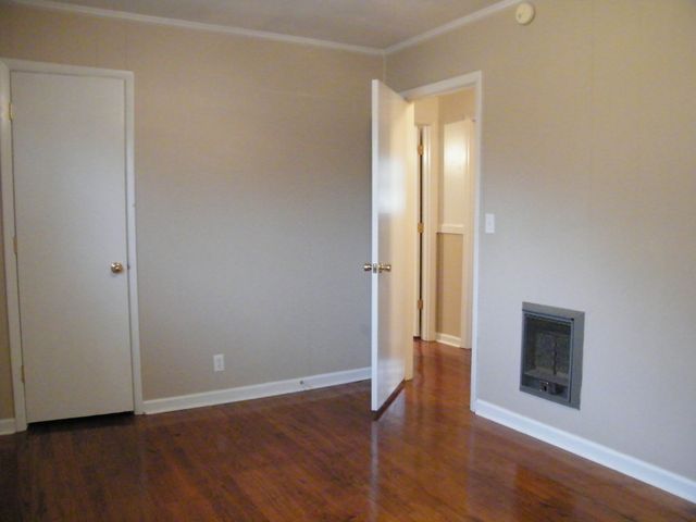 495 Froedge Dr, Lafayette, TN 37083