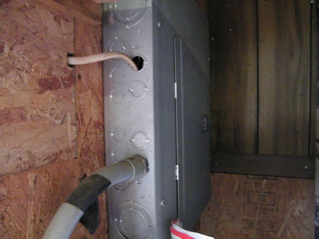 495 Froedge Dr, Lafayette, TN 37083