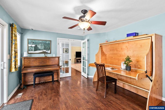 329 Moonlight Av SE, Salem, OR 97302