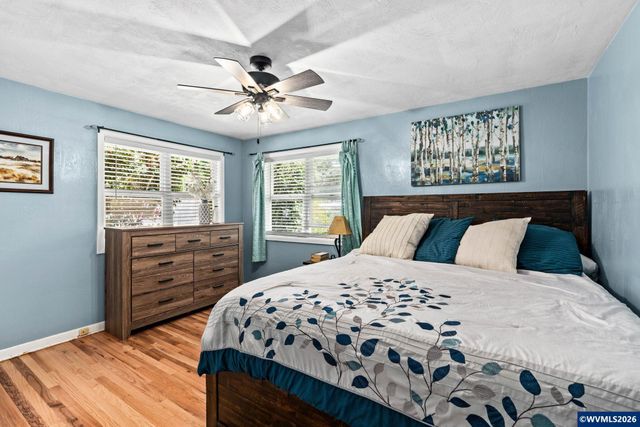 329 Moonlight Av SE, Salem, OR 97302