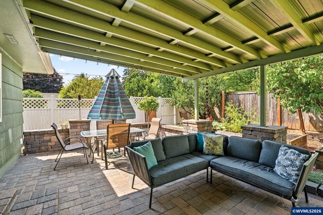 329 Moonlight Av SE, Salem, OR 97302