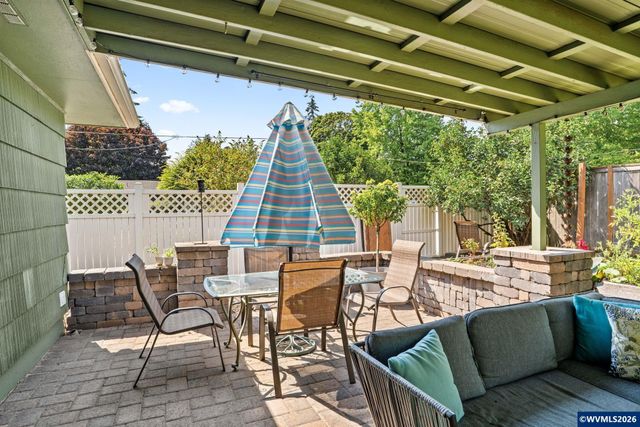 329 Moonlight Av SE, Salem, OR 97302