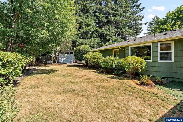 329 Moonlight Av SE, Salem, OR 97302