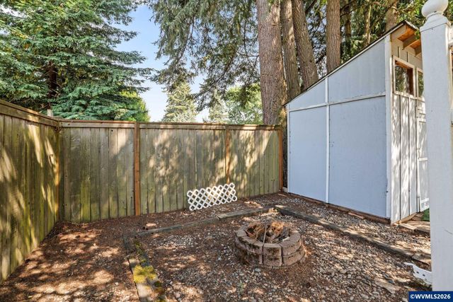 329 Moonlight Av SE, Salem, OR 97302