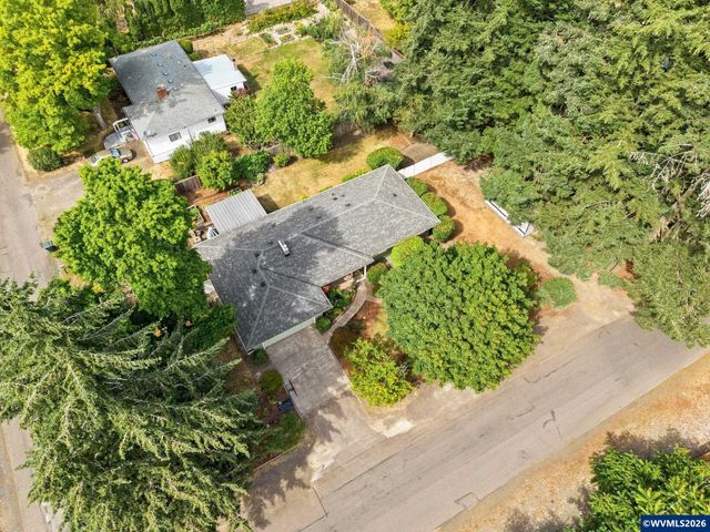 329 Moonlight Av SE, Salem, OR 97302