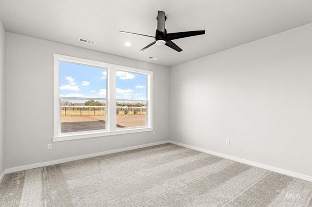 1218 W Pack River Dr, Meridian, ID 83642