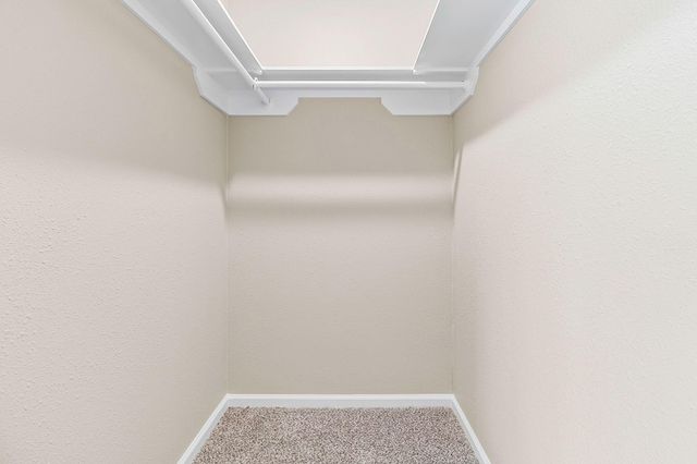 416 Kickapoo Dr, Livingston, TX 77351