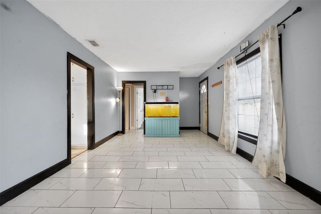 Image 20 of property listing at 2285 LAKE DRIVE, Jacksonville, FL 32246