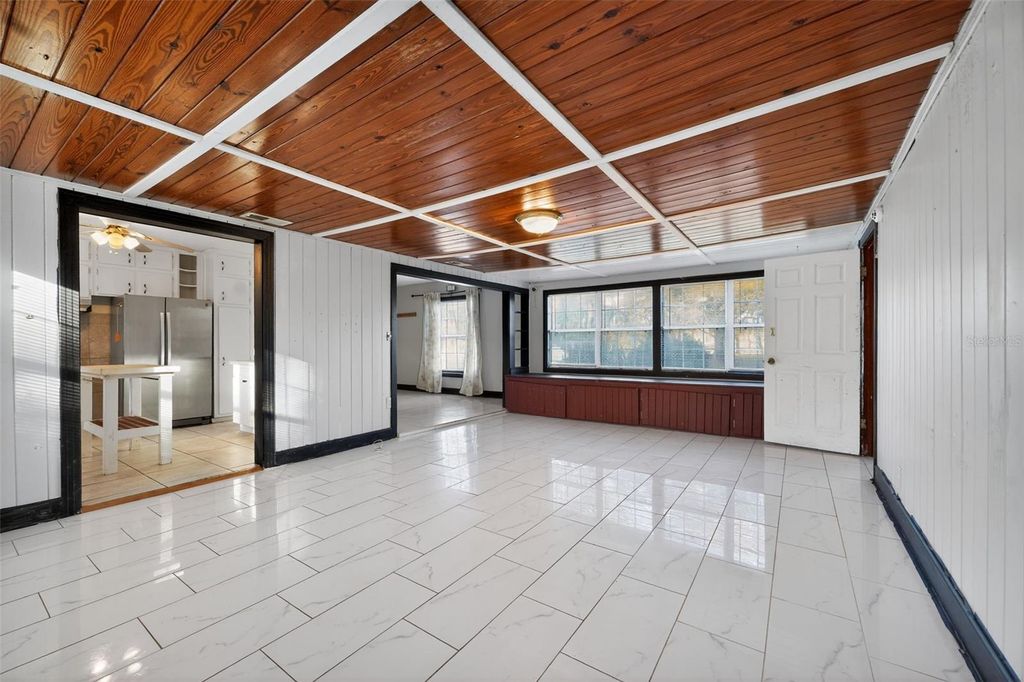 Image 22 of property listing at 2285 LAKE DRIVE, Jacksonville, FL 32246