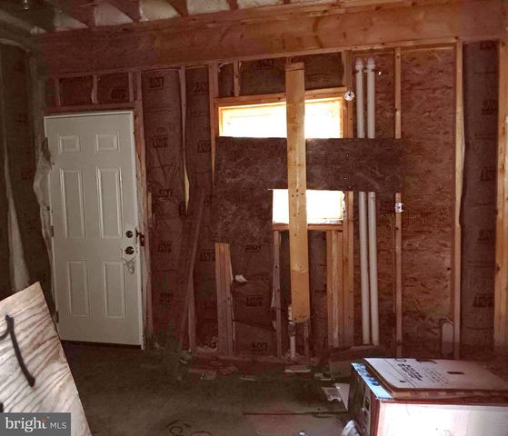 819 N BROOKLYN ST, Philadelphia, PA 19104