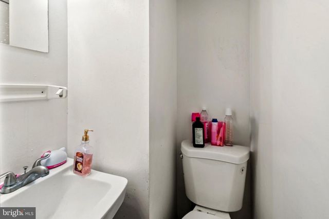 466 RIVELY AVE, Collingdale, PA 19023