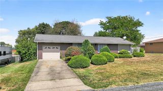 627 Wayne Ave, Monaca, PA 15061