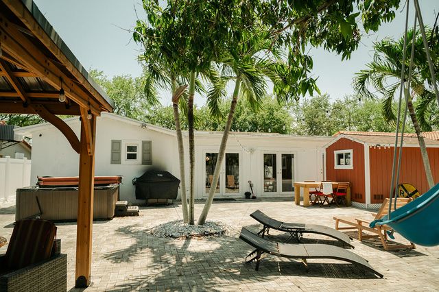 4815 Johnson Street, Hollywood, FL 33021