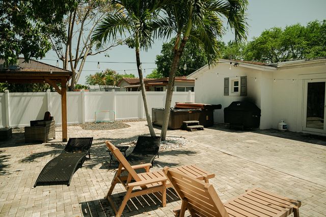 4815 Johnson Street, Hollywood, FL 33021