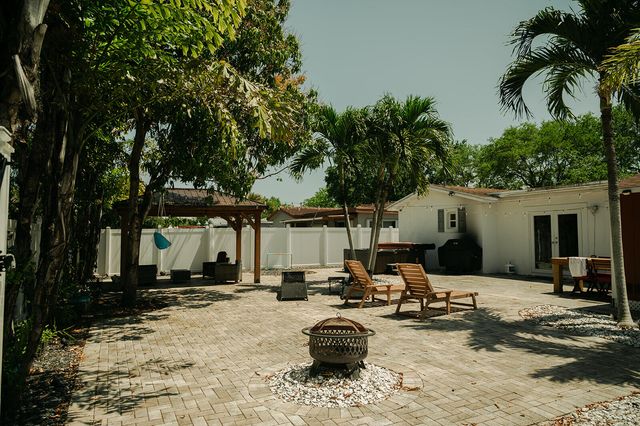 4815 Johnson Street, Hollywood, FL 33021