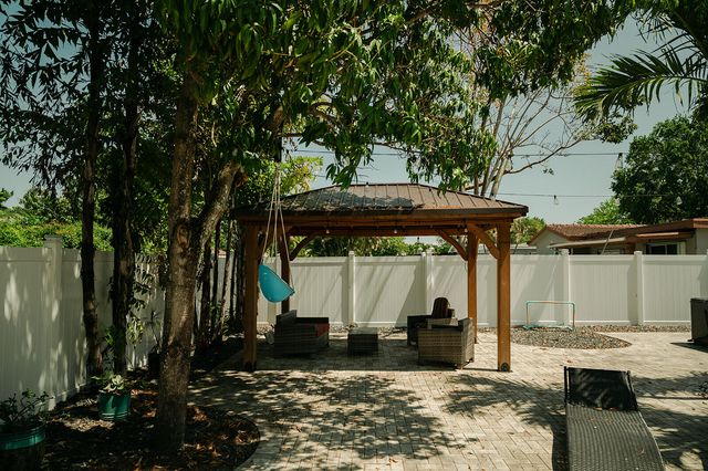 4815 Johnson Street, Hollywood, FL 33021