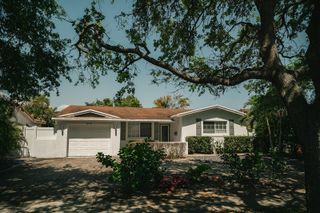 4815 Johnson Street, Hollywood, FL 33021