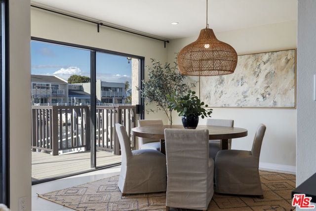 4555 Falkirk, Oxnard, CA 93035