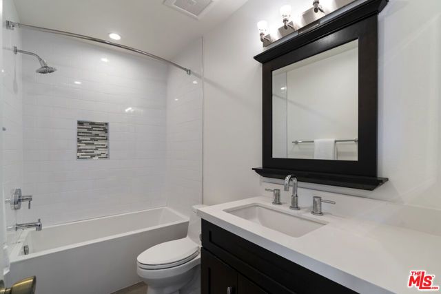 4555 Falkirk, Oxnard, CA 93035