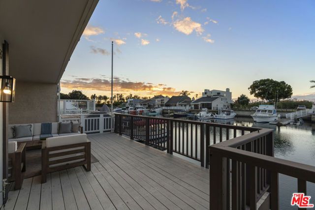 4555 Falkirk, Oxnard, CA 93035