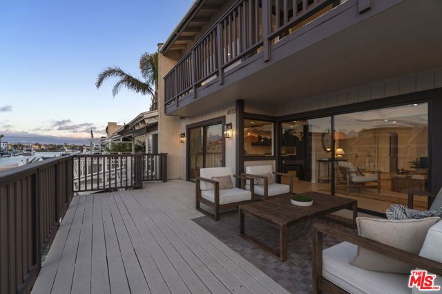 4555 Falkirk, Oxnard, CA 93035