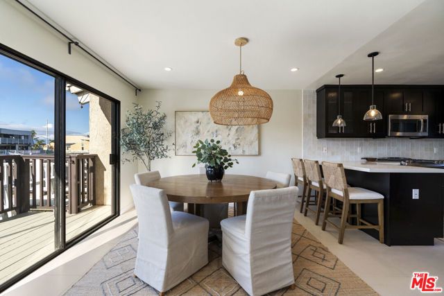 4555 Falkirk, Oxnard, CA 93035