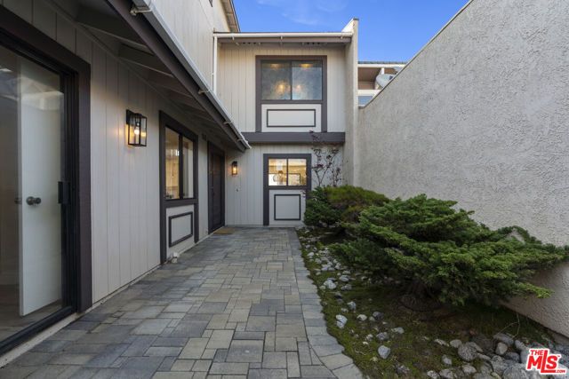 4555 Falkirk, Oxnard, CA 93035