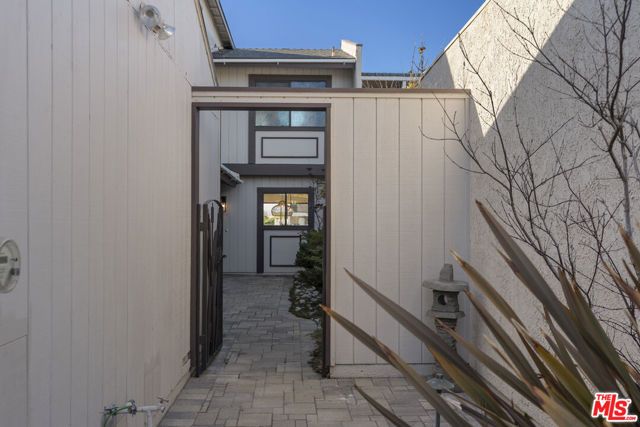 4555 Falkirk, Oxnard, CA 93035