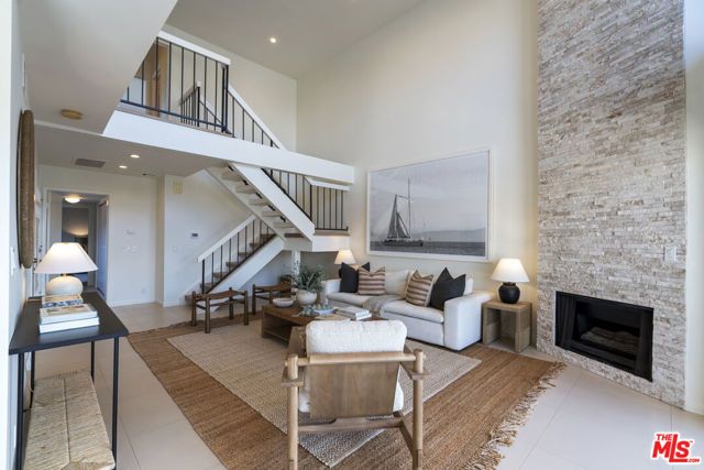 4555 Falkirk, Oxnard, CA 93035