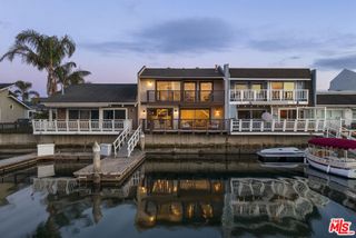 4555 Falkirk, Oxnard, CA 93035