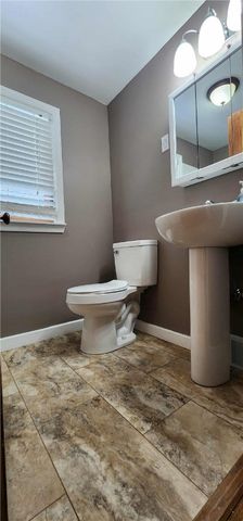 69 Princeton Ave, Uniontown, PA 15401