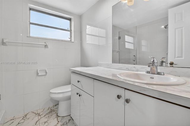 500 NE 26th St 4B, Miami, FL 33137