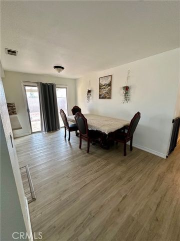 14783 Tonikan Lane, Apple Valley, CA 92307