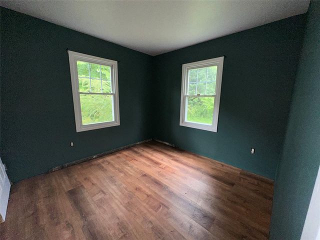 77 Lincoln Road, Medford, NY 11763