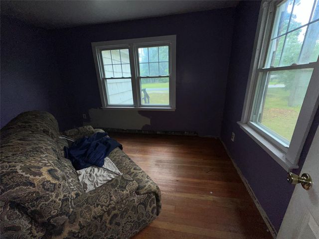 77 Lincoln Road, Medford, NY 11763